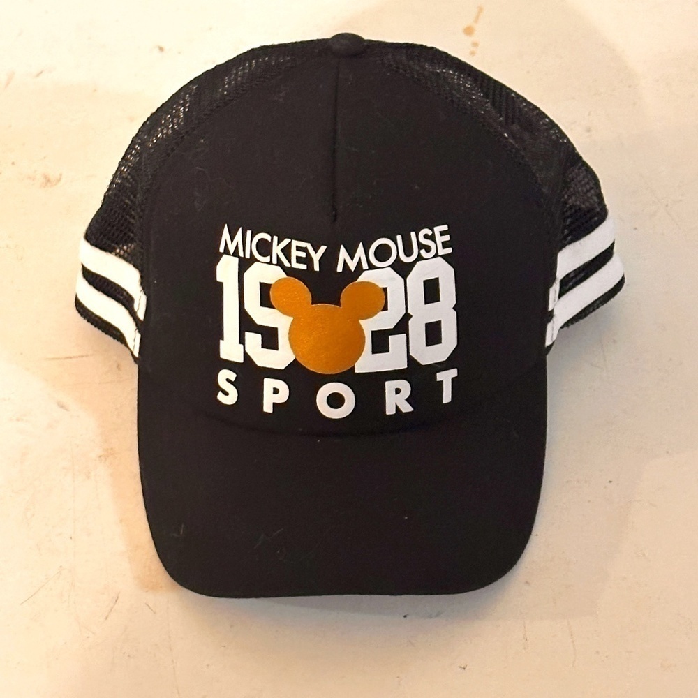 Disney Parks Mickey Mouse 1928 Sporty Snapback Cap Hat